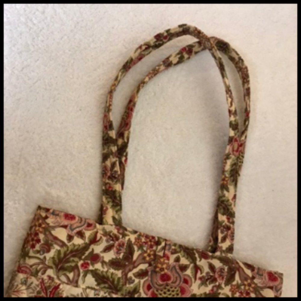 Victorian Floral Style Print Cotton Shoulder Bag - Picture 8 of 12